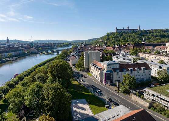 Mercure Hotel Würzburg am Mainufer 1
