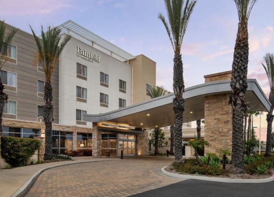 Fairfield Inn & Suites by Marriott Tustin Orange County 1
