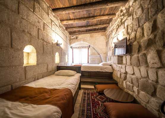 Harkasos Cave Hotel 1