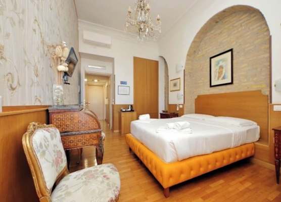 Sonnino Suite 1