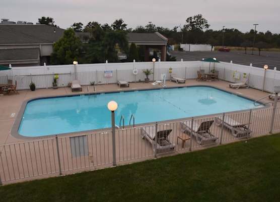 Ramada by Wyndham Vineland Millville Area 1