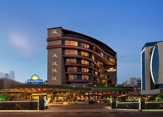 Days Hotel by Wyndham Istanbul Maltepe 1