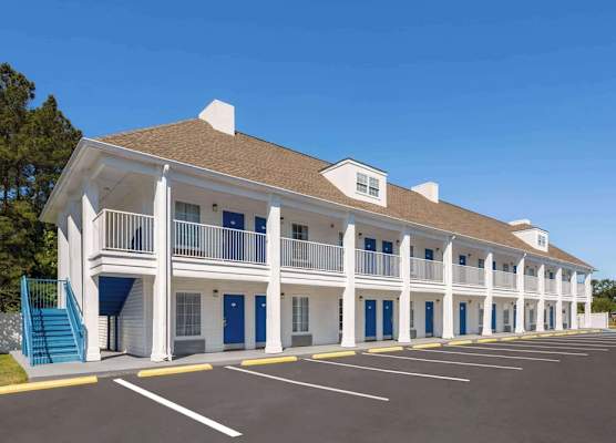 Baymont by Wyndham Brunswick GA 1