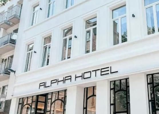 Alpha Hotel 1