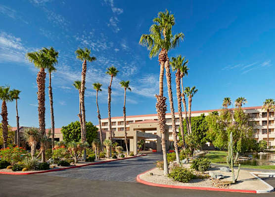 DoubleTree by Hilton Golf Resort Palm Springs 1