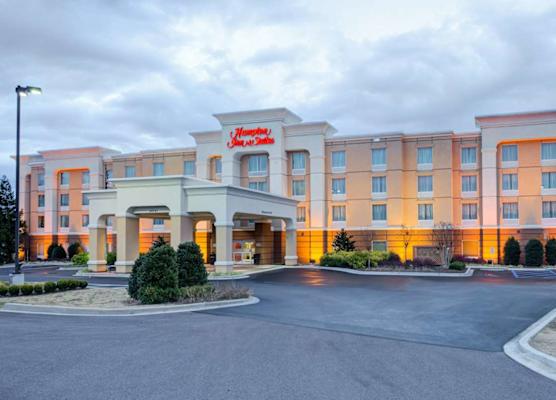 Hampton Inn & Suites Scottsboro 1