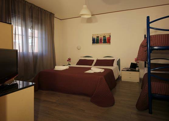 Hotel Capitol 1
