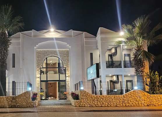 Royal Dream's Hotel 1
