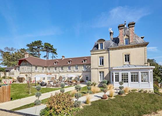 Les Villas d'Arromanches, Teritoria 1