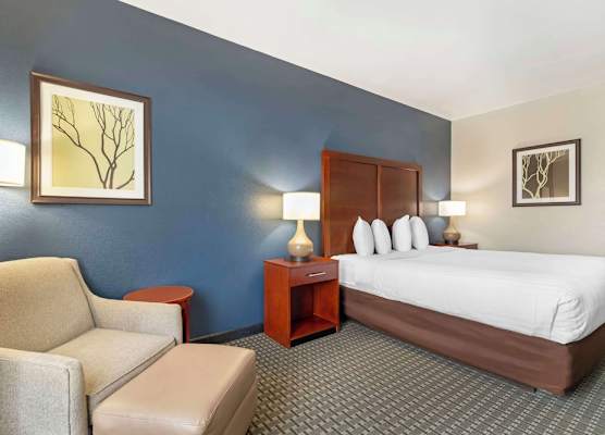 Best Western Northwest Corpus Christi Inn & Suites 1