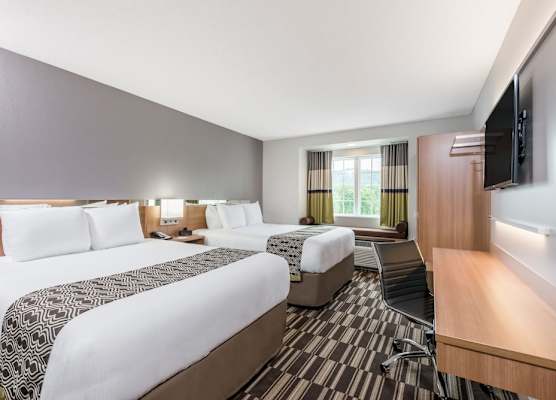 Microtel Inn & Suites by Wyndham New Martinsville 1