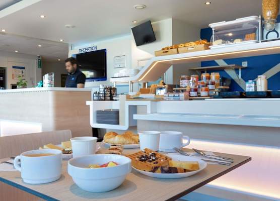 ibis budget Saint-Maximin 1