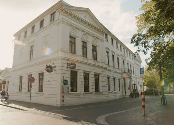 Hotel Am Schloss Aurich 1