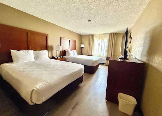 Comfort Inn Gurnee near Six Flags 1