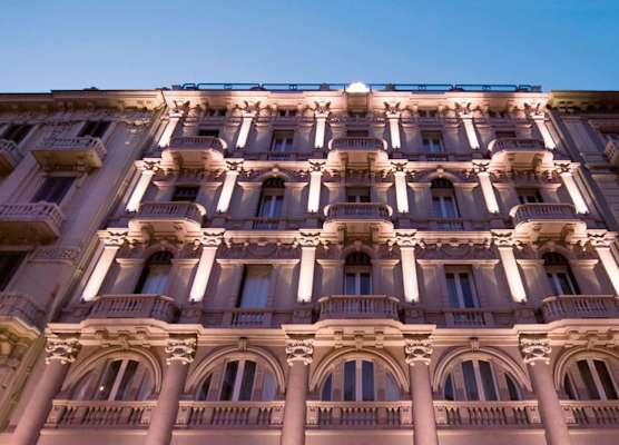 JR Hotels Oriente Bari 1