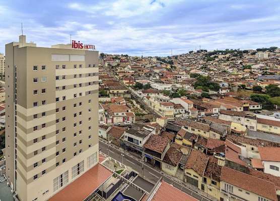 ibis Jacarei 1