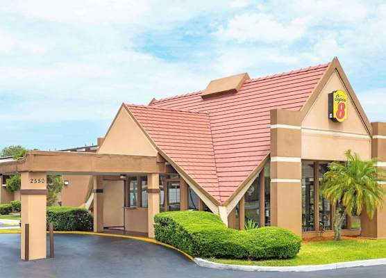 Super 8 by Wyndham St. Augustine 1