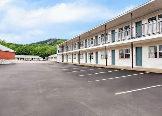 Rodeway Inn Gorham Riverside 1