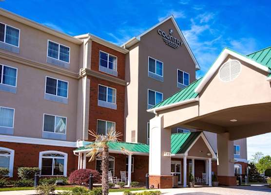 Country Inn & Suites by Radisson, Wilson, NC 1