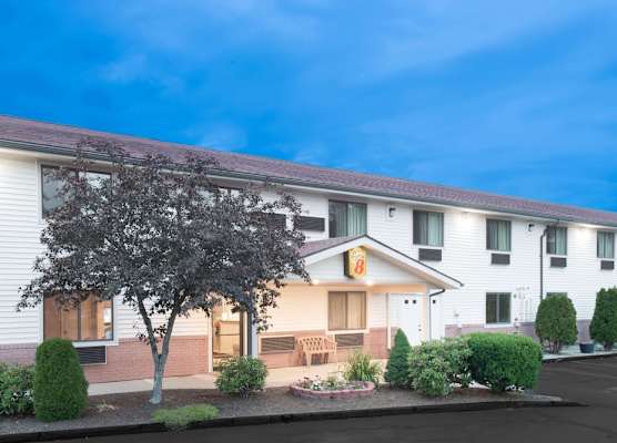 Super 8 by Wyndham Augusta 1