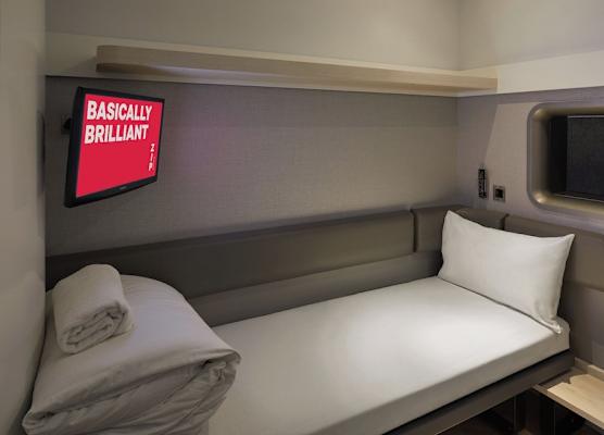 ZIP by Premier Inn Cardiff 1