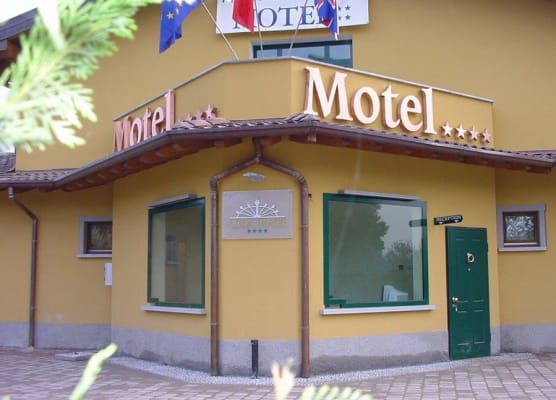 Hotel Adda 1