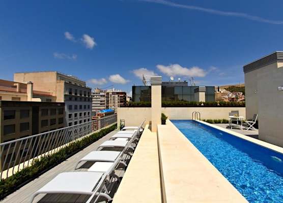 Hostal Rambla 24 by Holihome 1