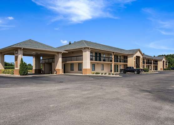 Quality Inn Battleboro - Rocky Mount 1