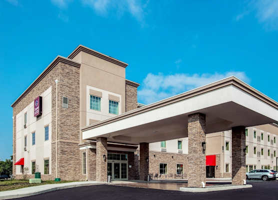 Comfort Suites Fishkill near Interstate 84 1