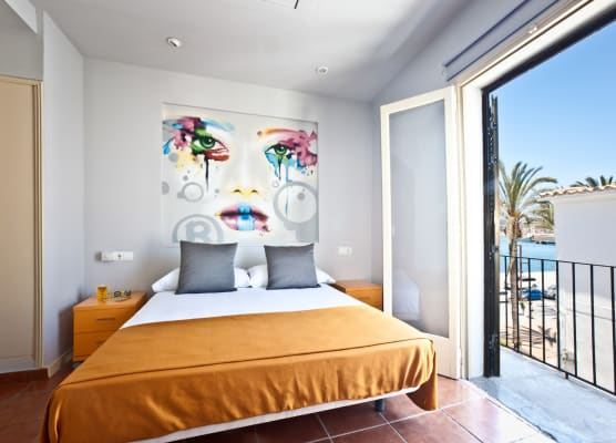 Ryans La Marina 1