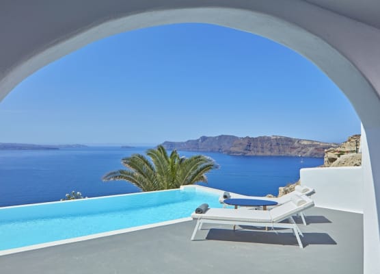 Villaki Oia 1