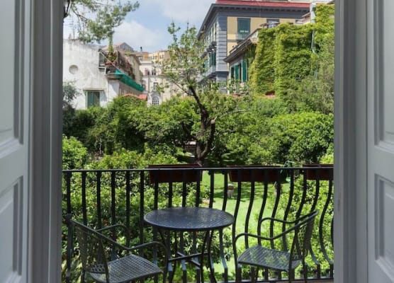 The Bellini House by House In Naples 1
