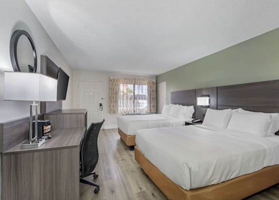 Quality Inn & Suites Orlando East - UCF Area 1