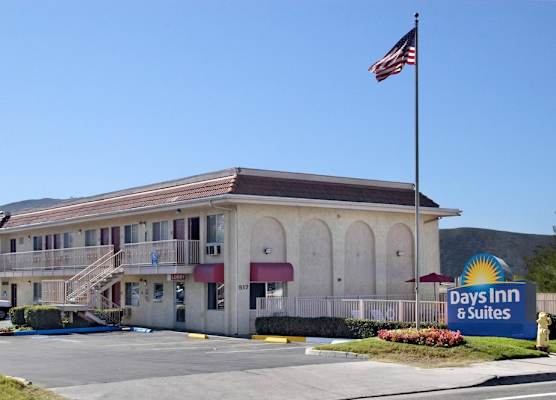 Days Inn by Wyndham San Marcos 1