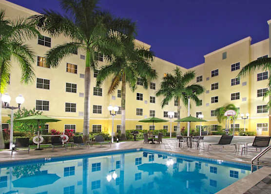 Homewood Suites by Hilton Miami - Airport West 1