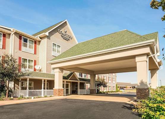 Country Inn & Suites by Radisson, Peoria North, IL 1