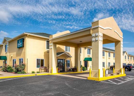 Quality Inn & Suites Brandenburg - Fort Knox 1