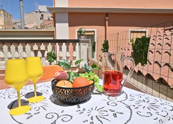 IzzHome Full Center Terrace 1