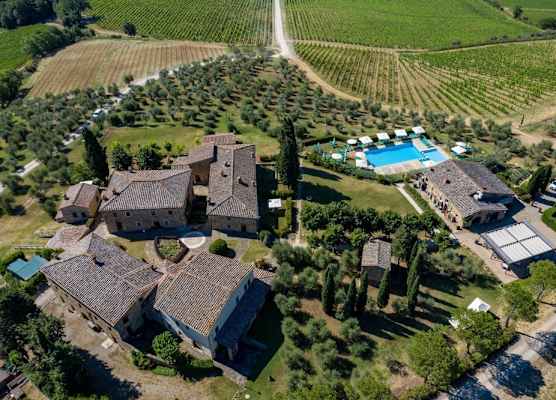 Relais Riserva di Fizzano 1