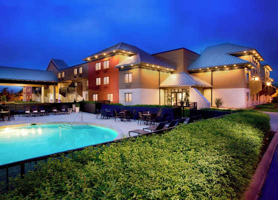 Holiday Inn Express NASHVILLE AIRPORT by IHG 1