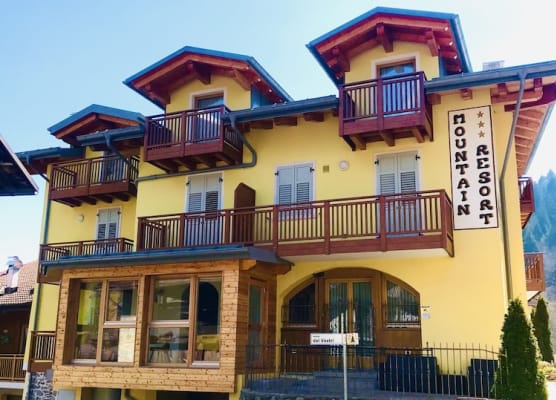 Hotel Mountain Resort 1