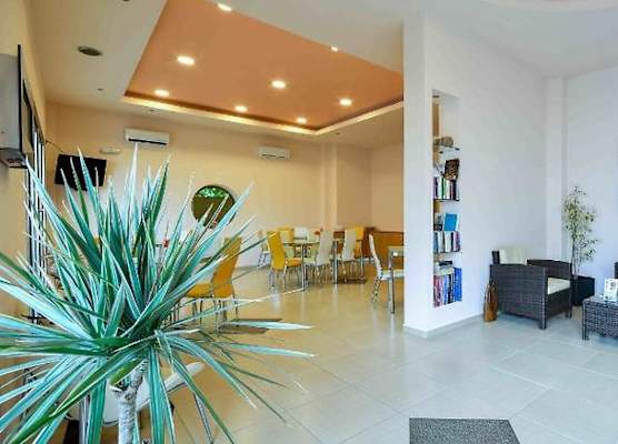 Avra Hotel 1
