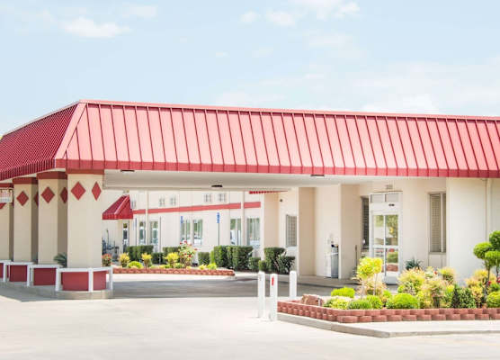 Ramada by Wyndham Enid 1