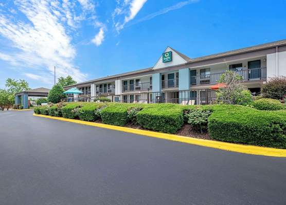 Quality Inn Pelham I-65 exit 246 1