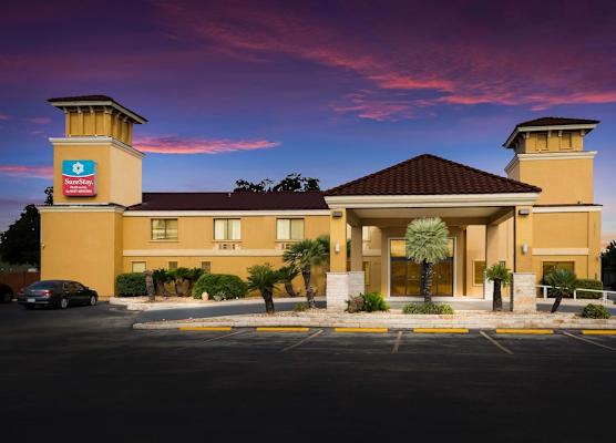 SureStay Plus Hotel by Best Western San Antonio North 1