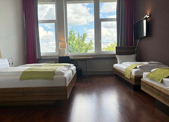 AMH Airport-Messe-Hotel Stuttgart 1