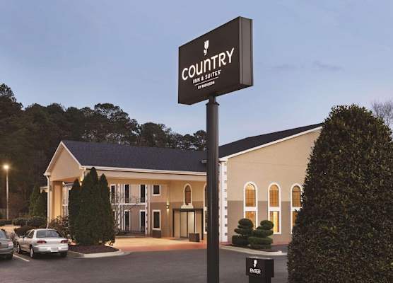 Country Inn & Suites by Radisson, Griffin, GA 1