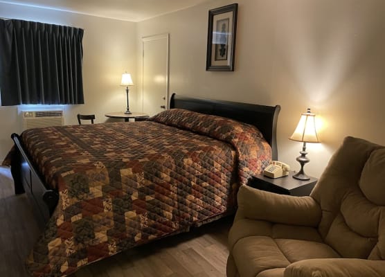 Sky Inn 1
