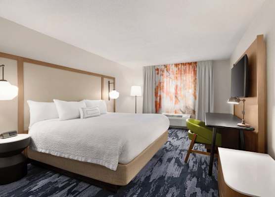 Fairfield Inn by Marriott Erie Millcreek Mall 1