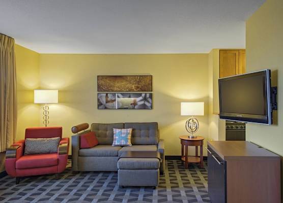 TownePlace Suites by Marriott Kansas City Overland Park 1